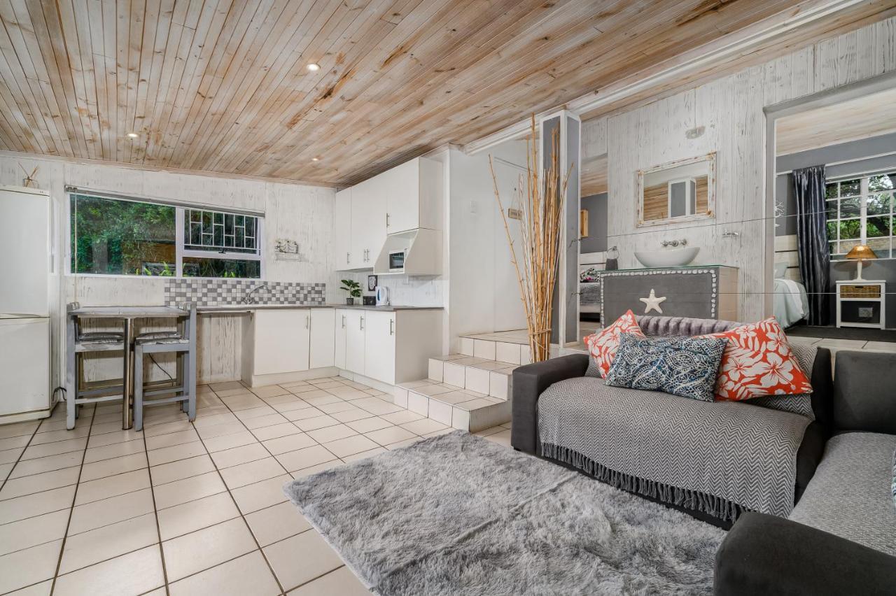 302 On Old Sea View Road Chelsea Apartment Port Elizabeth Luaran gambar